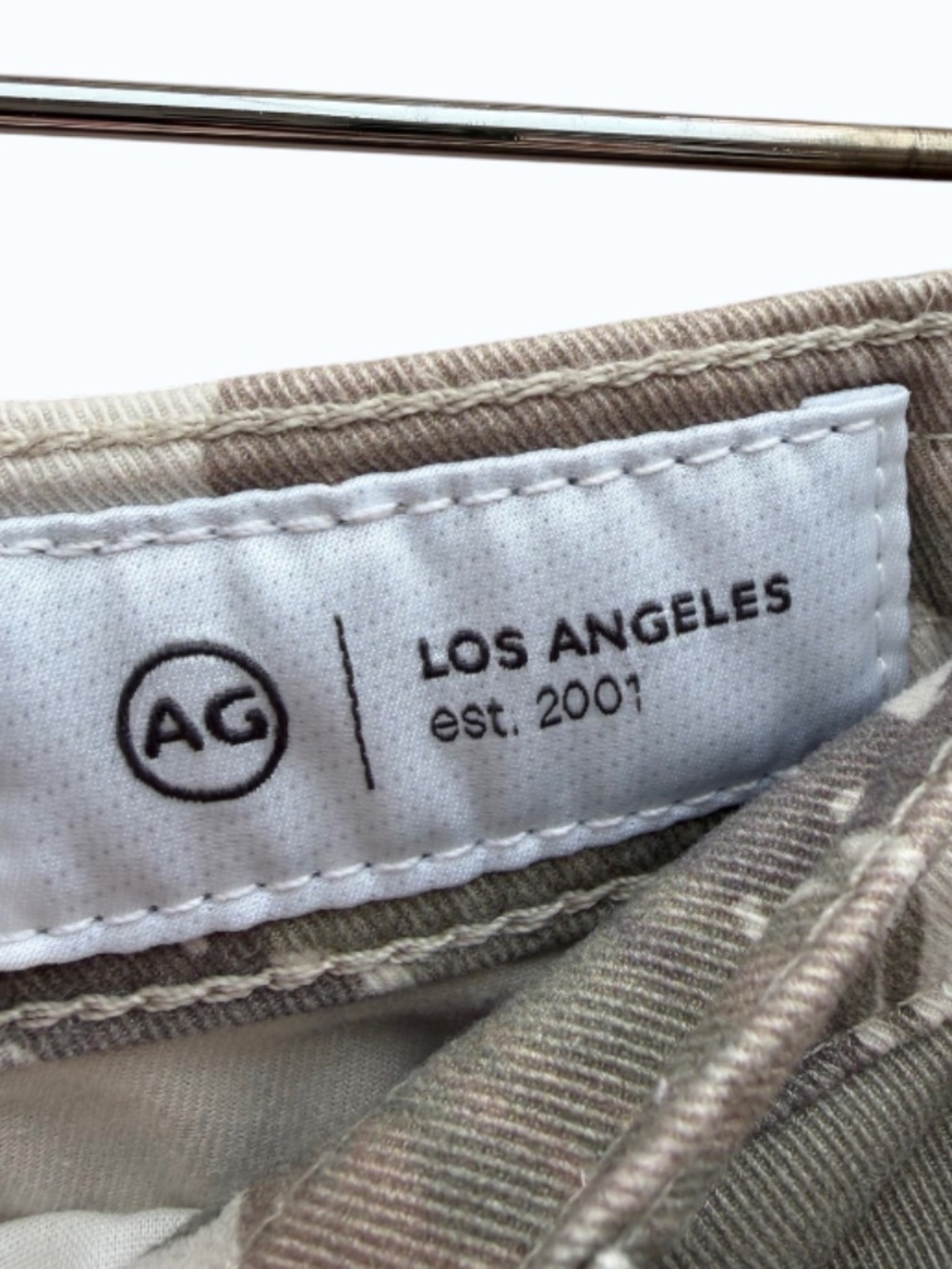 ag FIONA High-Waisted Barrel Leg Camo Pant - Picture 4 of 10